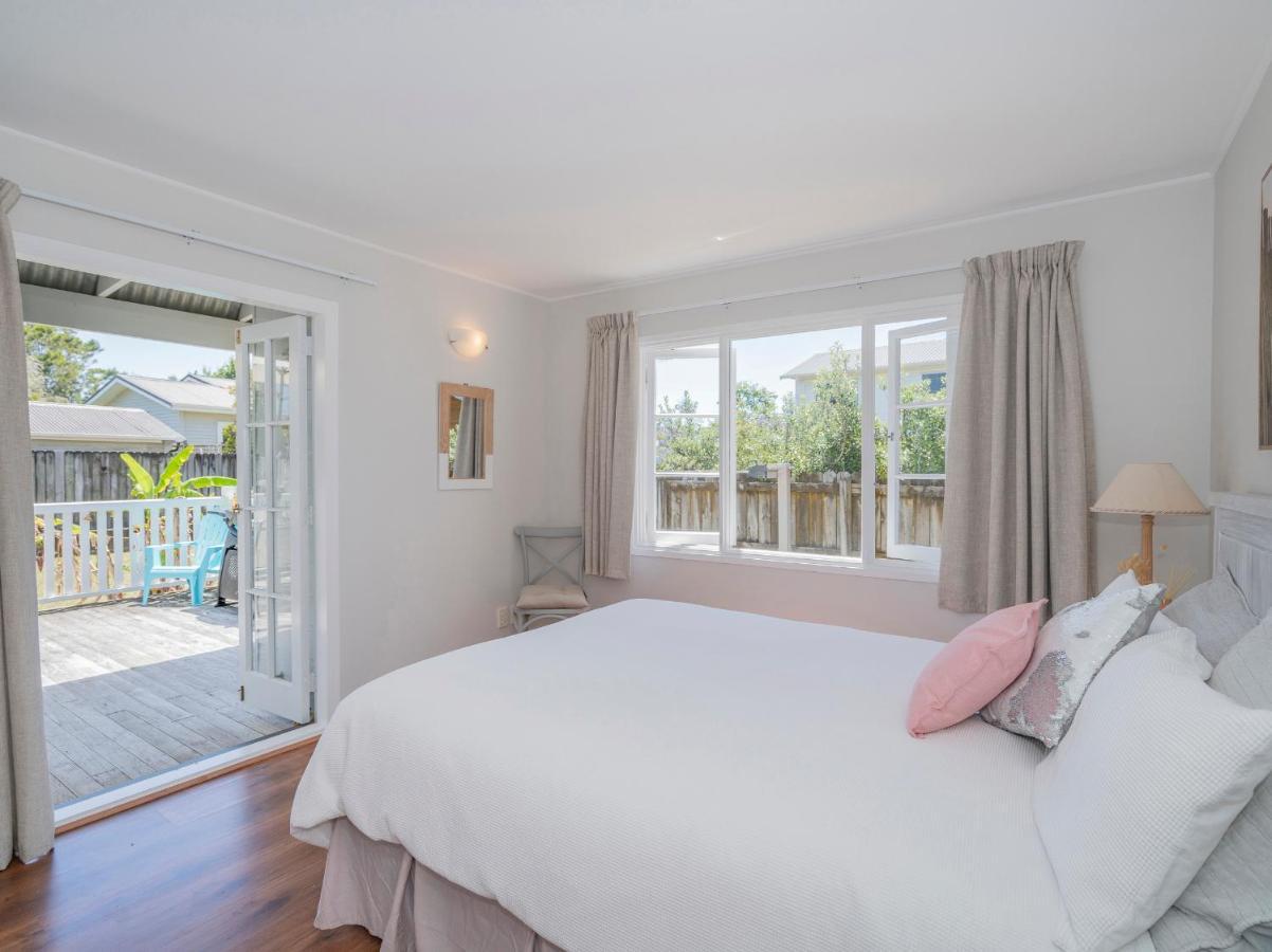 The Doll'S House - Whitianga Holiday Home Bagian luar foto